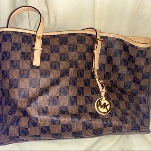 Michael Kors black and brown checkered tote bag